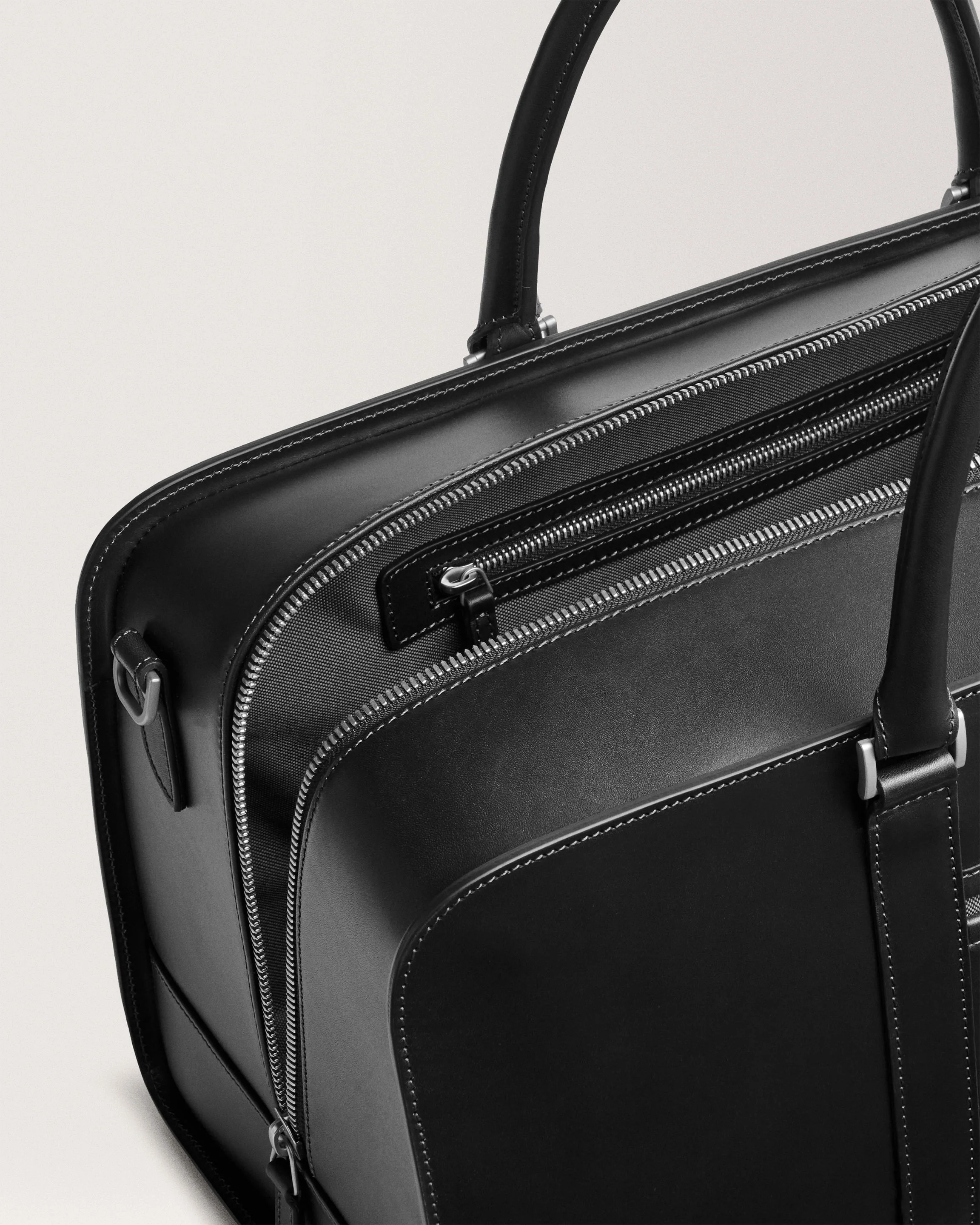 Carl Friedrik Palissy Weekend Bag - Image 11
