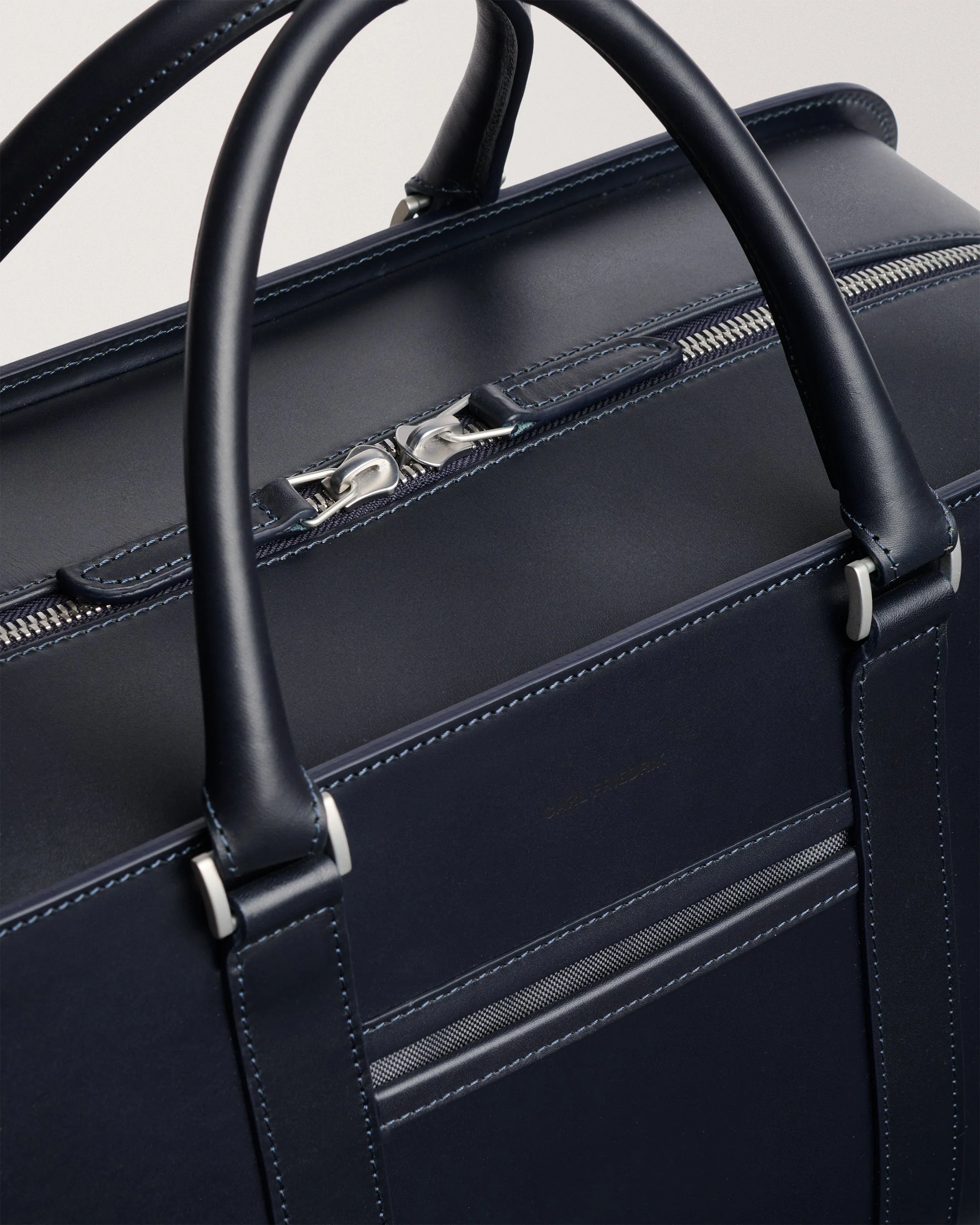 Carl Friedrik Palissy Weekend Bag - Image 30